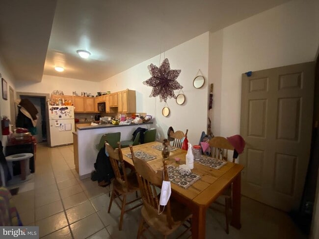 Photo - 2152 N Carlisle St