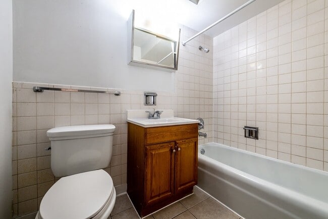 Photo - 2110 S 5th Ave