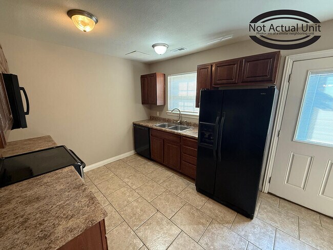 Photo - 1742 N Orie Dr