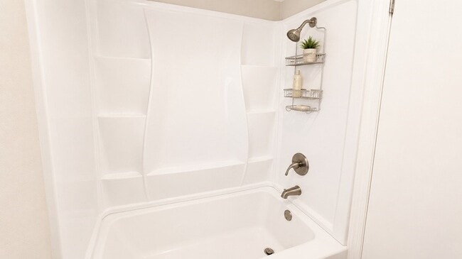 Photo - 3903 Midforest Dr