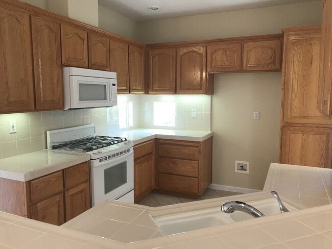 Photo - 2042 Rummel Ct