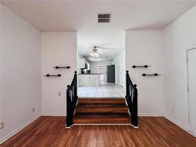 Photo - 1900 Rocksram Dr