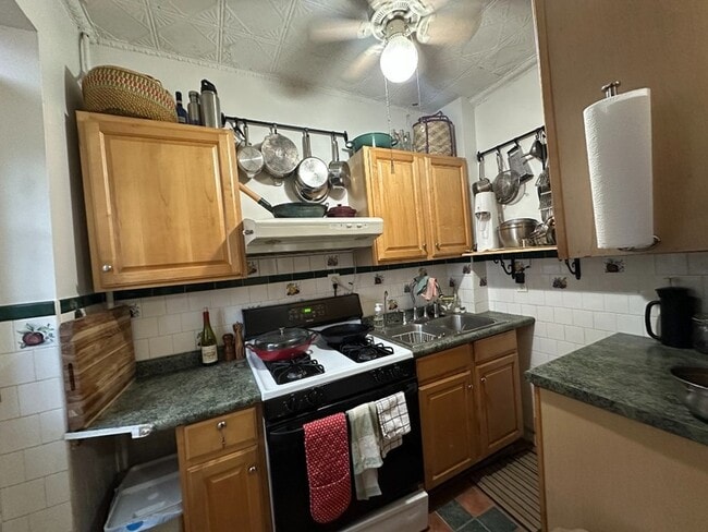 Photo - 374 Columbia St Unit 3