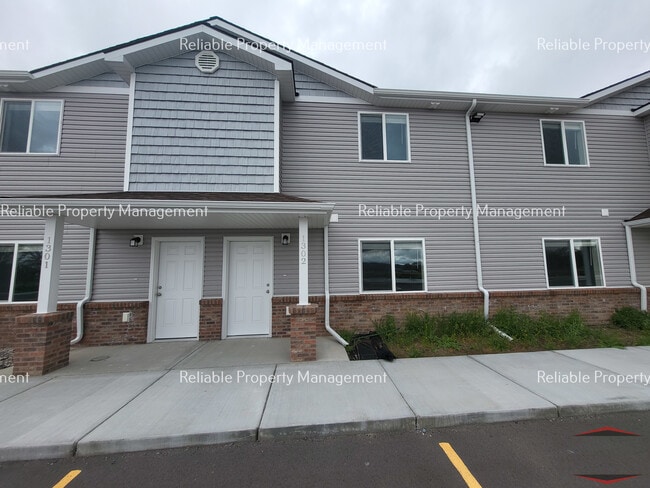 Photo - 2015 Lawrence Ln