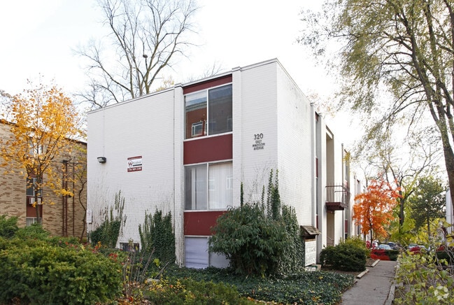 Primary Photo - 316 E Madison St