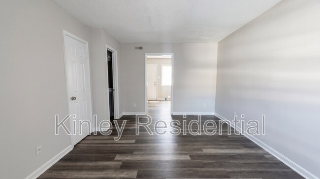 Photo - 613 Key St Unit 7