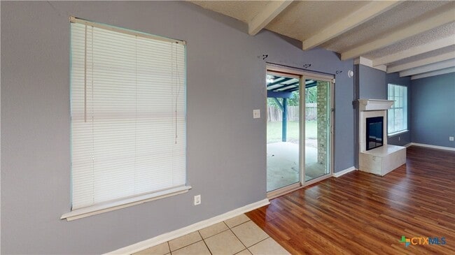 Photo - 1404 E Vardeman Ave