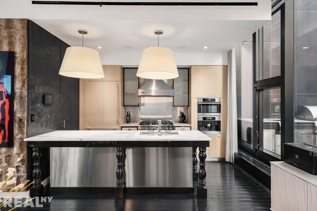 Photo - 15 Union Square W Unidad 7C