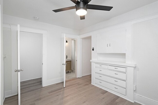 Photo - 4554 North Ave Unit 4554 #1