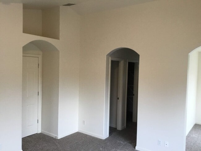 Photo - 1698 Riley Ln