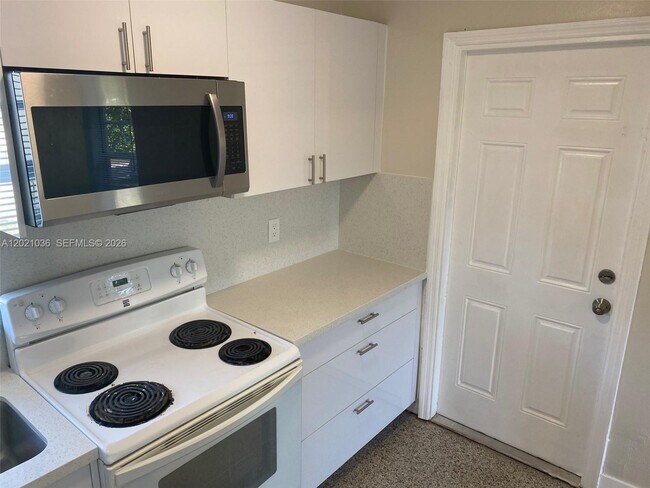 Photo - 2325 N 25th Ave Unit 2325