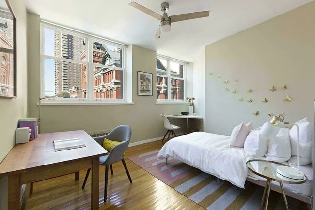 90 Hudson St Unit 17E