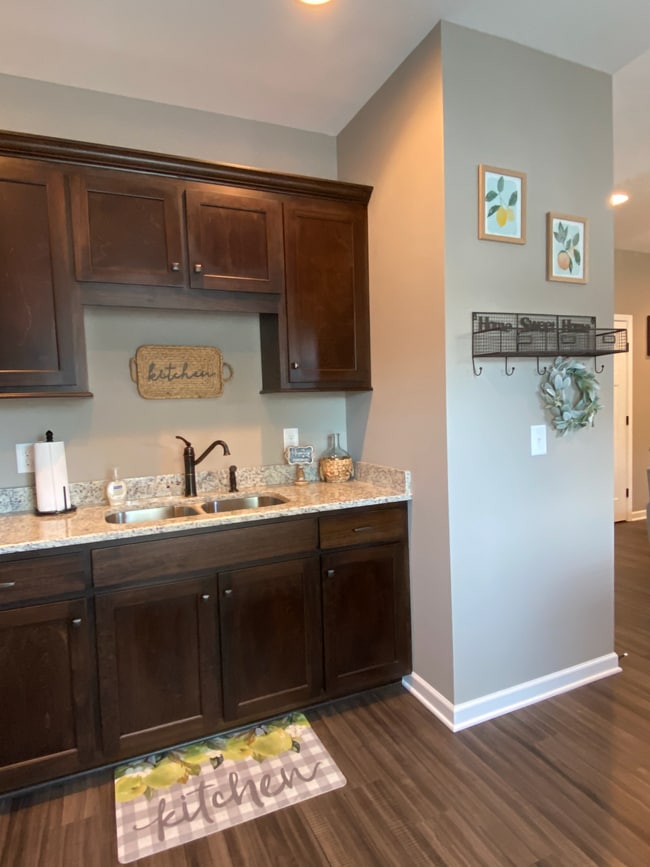 Photo - 114 Parks St Unit 1-18