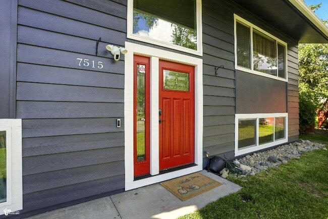 Photo - 7515 E 20th Ave