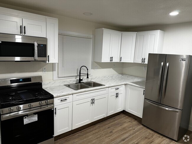 Building Photo - 505 Carpino Ave Rental