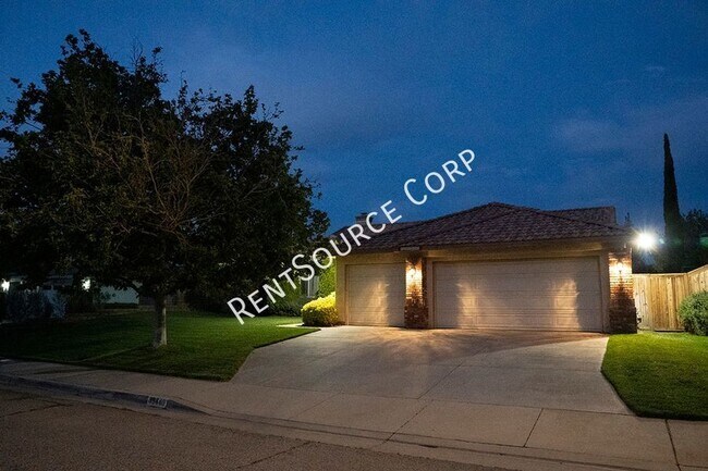 Photo - 3 Bedrooms/2 Bathrooms Single Story Home f...