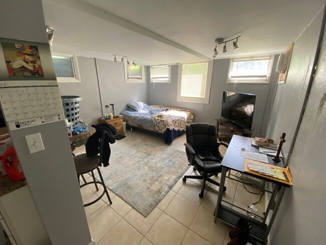 Photo - 123 7th St Unit 123