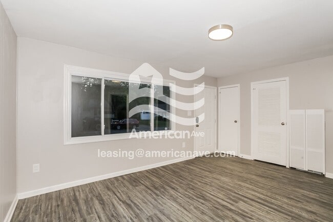 16 Sillman Ct