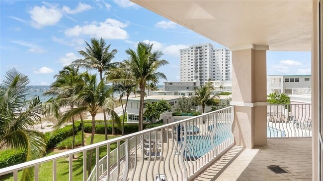 Building Photo - 1460 S Ocean Blvd Unit 304 Rental