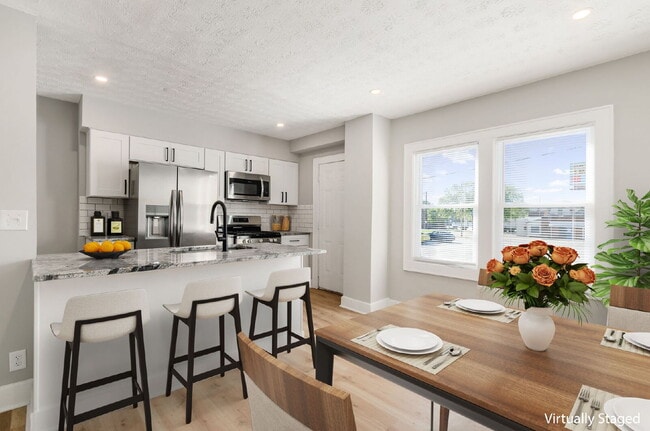 Photo - 2 Bedroom - Beautifully renovated, modern townhome close to downtown Columbus! Unit Apt 8