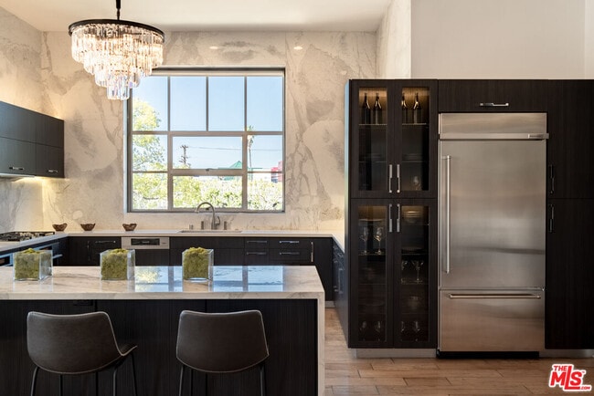 Photo - 710 Orlando Ave Unit 201