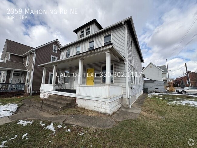 Building Photo - Large three bedroom one bathroom duplex fo... Rental