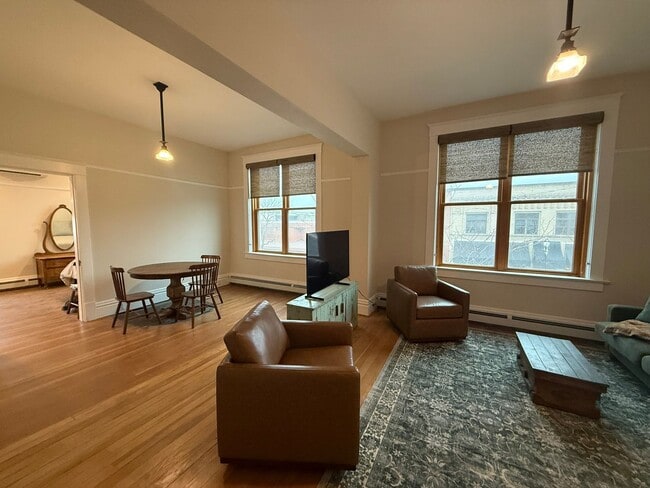 Photo - Stunning 2-Bedroom Downtown Hamilton Apartment — Modern Comfort Meets Historic Charm