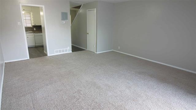 Photo - 101 Westcourt Dr