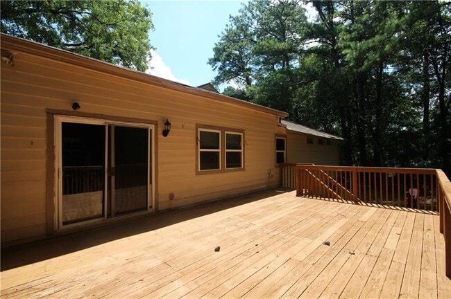 Photo - 3310 Chastain Crossing NW