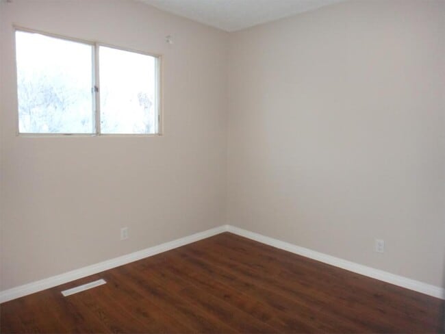 Photo - 2 bedroom in Grande Prairie AB T8V-0C8