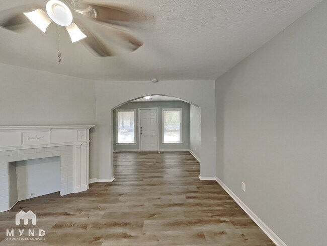 Photo - 3862 Meadowbrook Dr