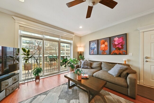 Photo - 4853 N Winthrop Ave