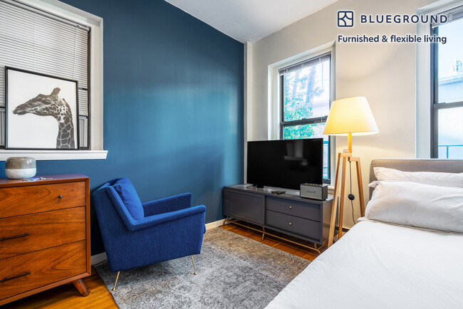 Building Photo - 179 St Botolph St Rental