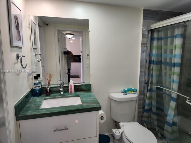345 Ocean Dr Unit 602