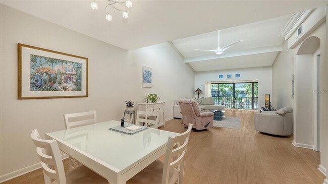 Photo - 1611 Clower Creek Dr Unidad HA237