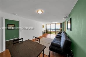 Photo - 2555 Collins Ave