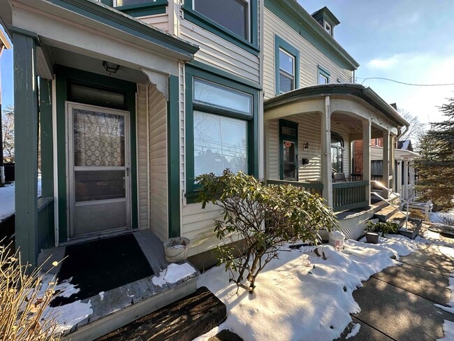 Photo - 113 Meade Ave Unit 2