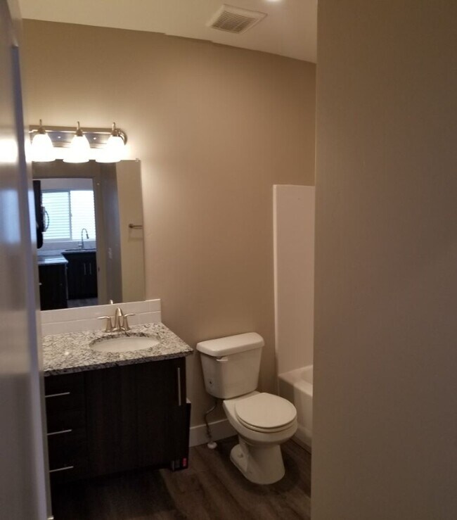 Photo - 2 Bedroom CONDO @ Cantamere Village! Unit 22201