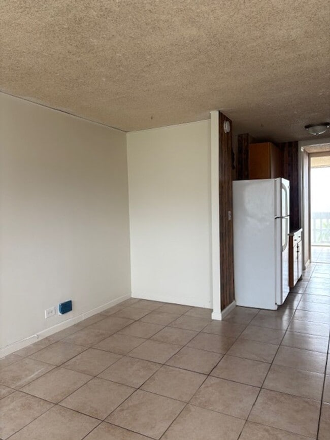 Photo - MAKAHA BEACH CABANAS