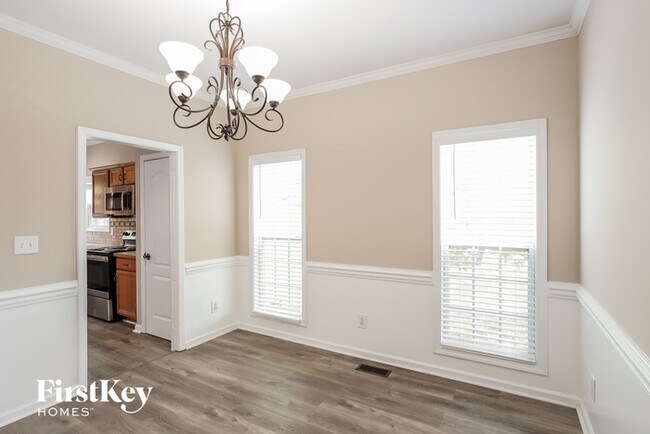 Photo - 1333 Southwood Ct