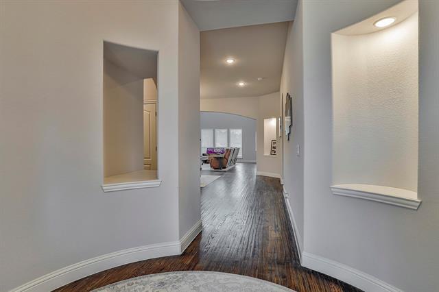 Photo - 2425 Turning Leaf Ln