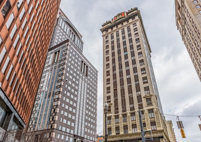 Photo - 643 Liberty Ave