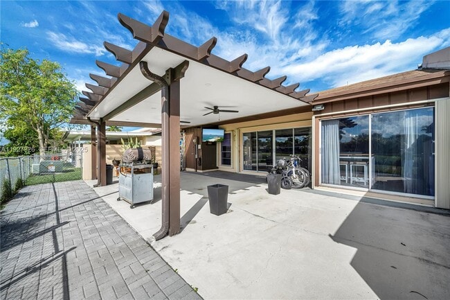 Photo - 11974 SW 110th Street Cir S