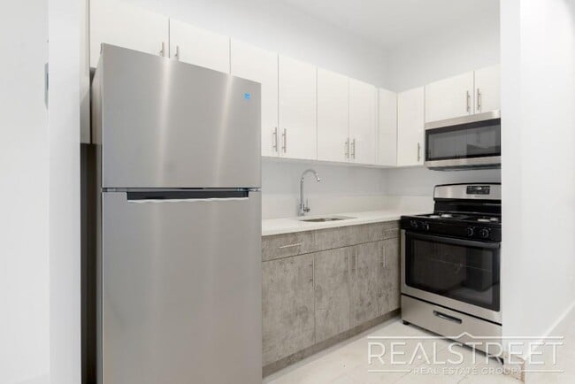 Photo - Stunning Brand New 3 Bed in Landmarked Townhouse Unidad 3A