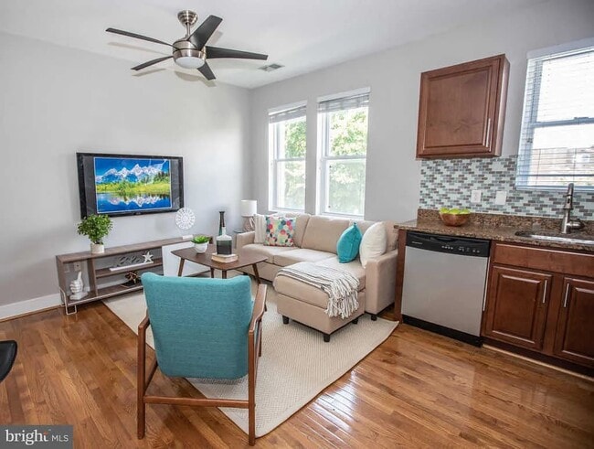 Photo - 2 17th St SE Unidad 202