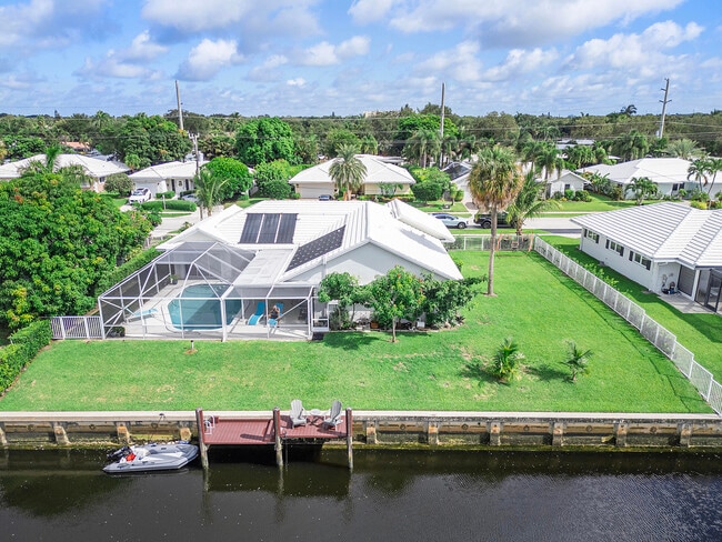 Photo - 772 Apple Tree Ln