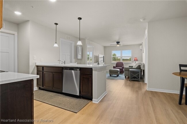 Photo - 260 Spanish Moss Cir Unit 101