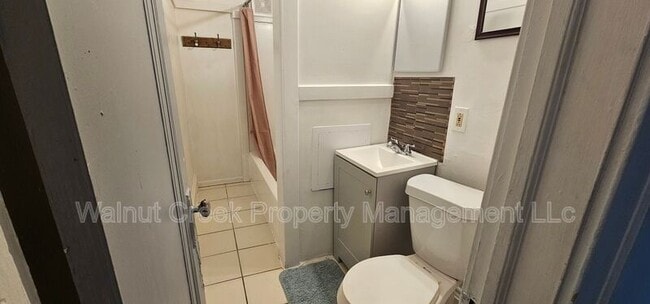 Photo - 3319 W 126th St Unit 2