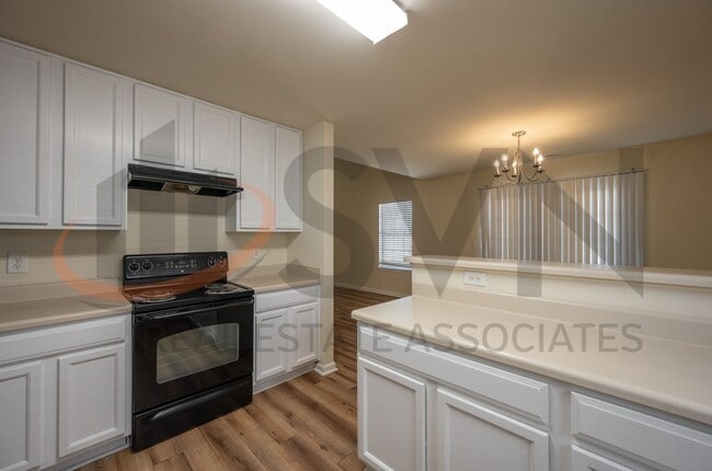 Photo - Spacious 4BR, 2.5BA Summer Meadow Durham Home