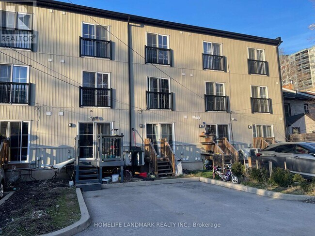 Photo - 184 Wilson St